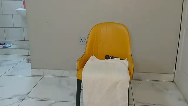 Sultry Booty online show from 11.18.25