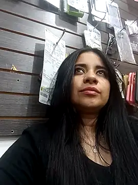 ValerieLove  online show from 01.14.26