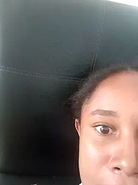 MoniqueMulberry online show from 11.04.25