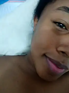 MoniqueMulberry online show from 11.12.25