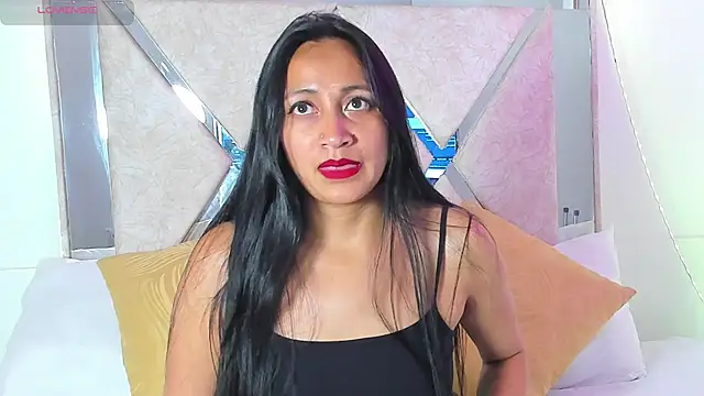 Anthonellacandy online show from 11.22.25