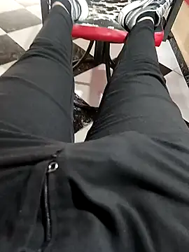 anis3g4 online show from 11.04.25