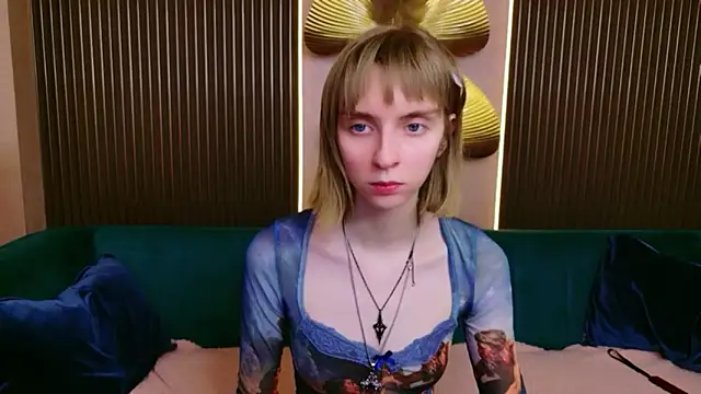 Beverly Gomes online show from 03.03.26