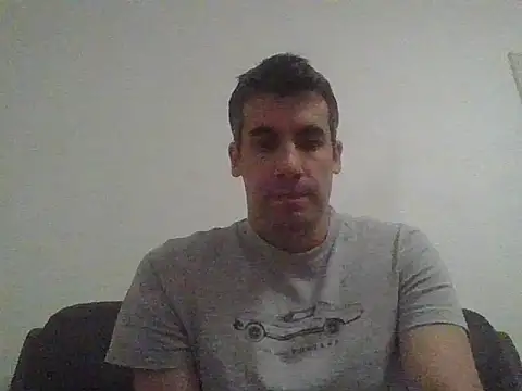 JulioIsHere4you online show from 11.12.25