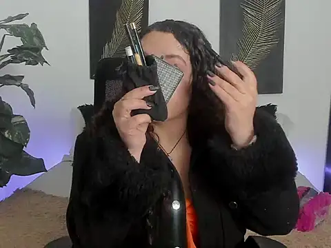 RubyStrong online show from 11.13.25