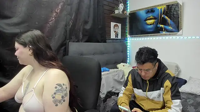 Snapshot of CrisabellssEden chatting on 01.14.26 CrisabellssEden online show from 01.14.26