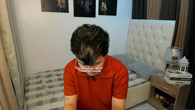 KentAivan online show from 10.17.25