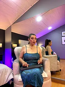 Samantha Milf   online show from 11.09.25