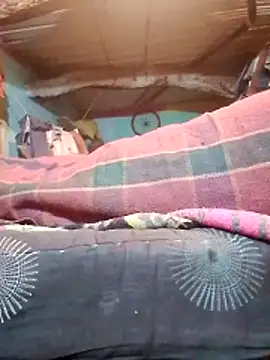 Snapshot of CUTE-004 chatting on 01.05.26 CUTE-004 online show from 01.05.26