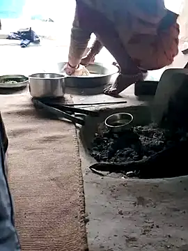 Snapshot of CUTE-004 chatting on 01.09.26 CUTE-004 online show from 01.09.26