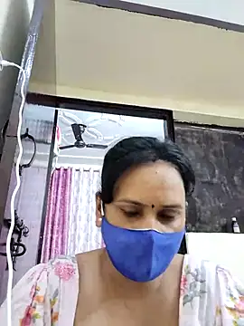 Snapshot of Your-vipasha chatting on 09.28.25 Your-vipasha online show from 09.28.25