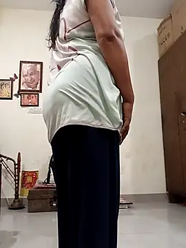 Your-vipasha online show from 10.28.25