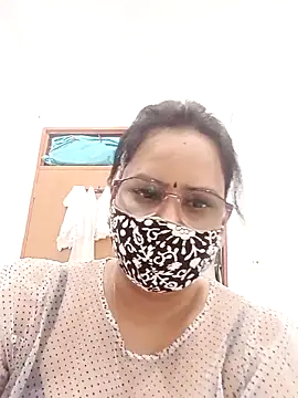 Snapshot of Your-vipasha chatting on 05.02.26 Your-vipasha online show from 05.02.26