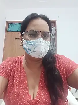 Snapshot of Your-vipasha chatting on 05.26.26 Your-vipasha online show from 05.26.26