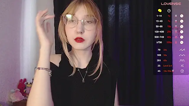 ohmycheryl online show from 02.02.26