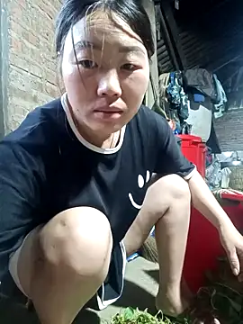 siki-00 online show from 09.10.25