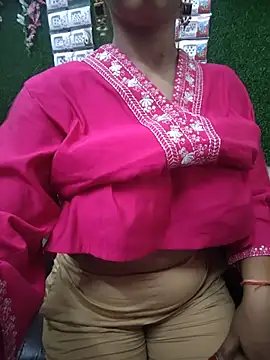 Snapshot of your_favourite_bhabhi chatting on 07.23.26 your favourite bhabhi online show from 07.23.26