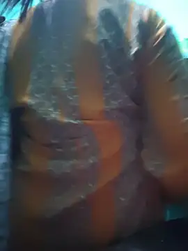 Snapshot of your_favourite_bhabhi chatting on 08.04.26 your favourite bhabhi online show from 08.04.26
