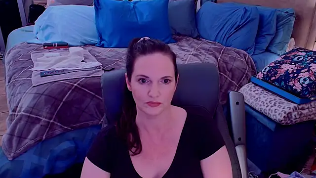 Snapshot of ninajaymes chatting on 04.23.26 ninajaymes online show from 04.23.26