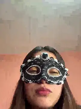 LiaDravenX online show from 12.15.25