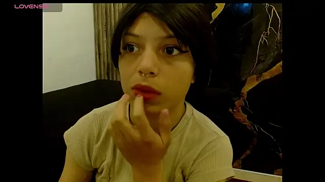 EIVIY1609 online show from 09.11.25