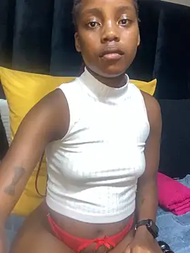 Littlebunny33 online show from 03.28.26