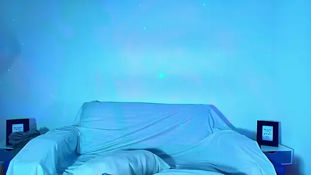 Dulce Bella  online show from 10.06.25