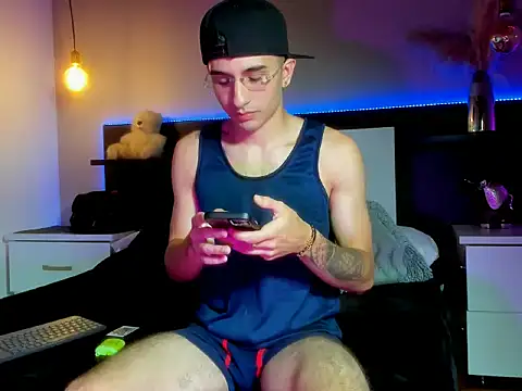 eriikjoness online show from 11.13.25