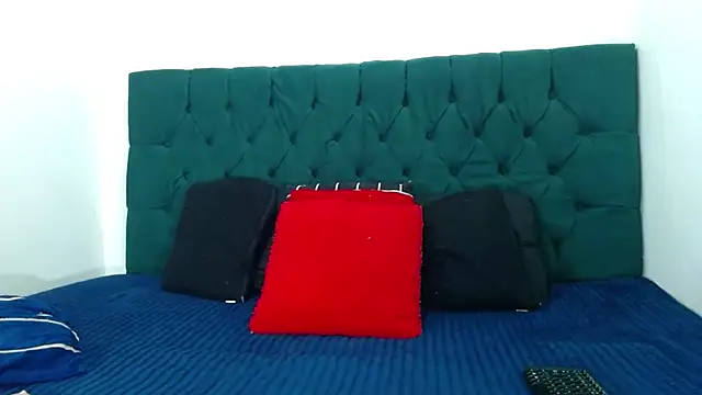 Ariatnaanddilan online show from 11.30.25