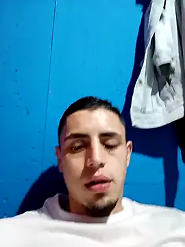 1C2AM22 online show from 09.10.25