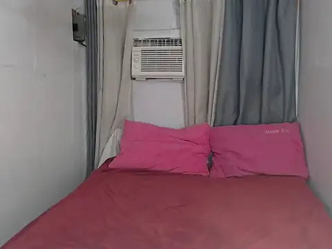 Asian Paola28 online show from 12.21.25