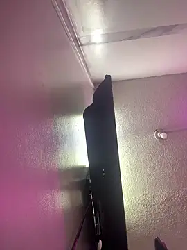 XBODTRIIPX online show from 12.18.25