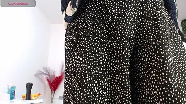 jatzibe hot 93 online show from 04.18.26