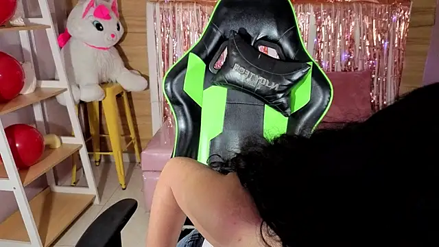 bella vibess s online show from 04.14.26