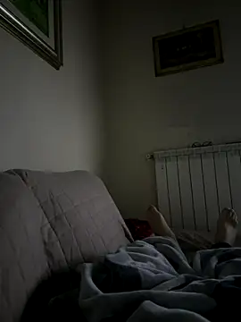 Snapshot of lorenzil86 chatting on 11.15.25 lorenzil86 online show from 11.15.25