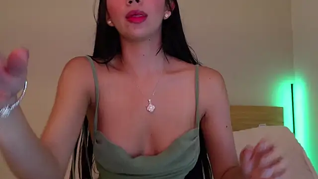 Snapshot of Min_junn chatting on 09.12.25 Min junn online show from 09.12.25