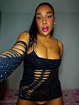 Queen Amara online show from 01.14.26