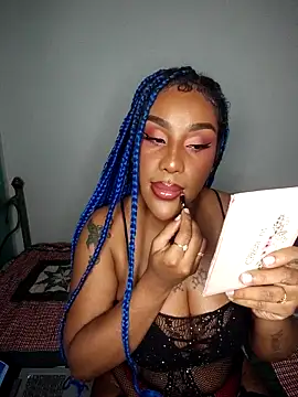 Queen Amara online show from 04.09.26