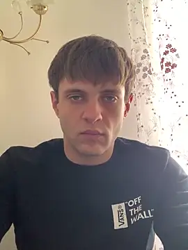 Snapshot of Kit_Kat01 chatting on 10.17.25 Kit Kat01 online show from 10.17.25