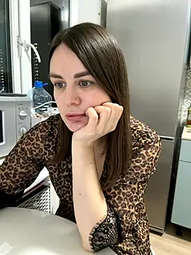 Risky-Flower online show from 10.07.25