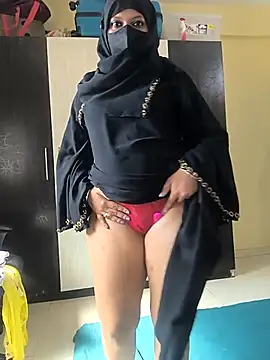 SpicykhalifaX online show from 01.11.26