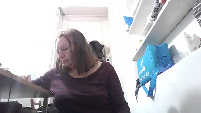 AnnaLive570 online show from 02.20.26