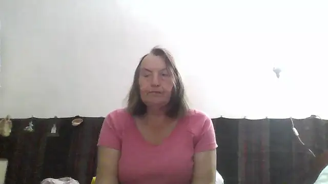 Snapshot of AnnaLive570 chatting on 06.14.26 AnnaLive570 online show from 06.14.26