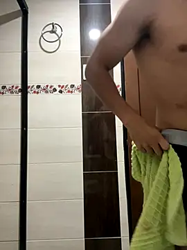 0anonimo bottom1 online show from 09.10.25