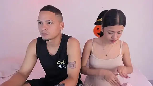 Sexy777Couple online show from 11.01.25