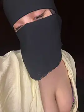 RooVaaN-Xx online show from 10.23.25