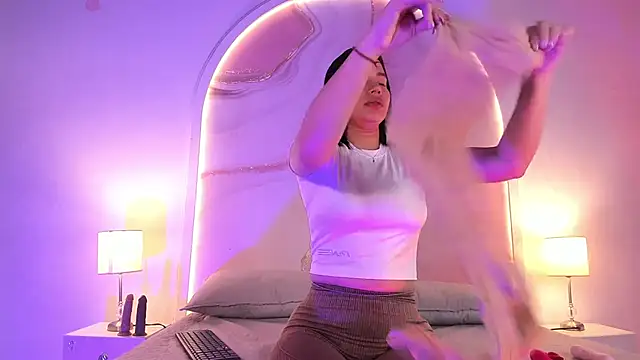 maria gil online show from 04.18.26