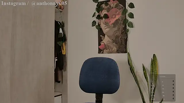 Snapshot of anthonny_05 chatting on 09.16.25 anthonny 05 online show from 09.16.25