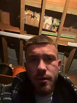 Snapshot of Johnclips2 chatting on 09.27.25 Johnclips2 online show from 09.27.25