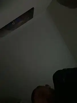 Snapshot of Johnclips2 chatting on 12.17.25 Johnclips2 online show from 12.17.25